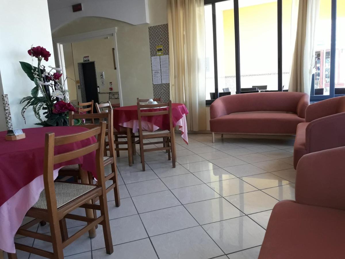 Hotel Villa Aurora Bellaria-Igea Marina Luaran gambar