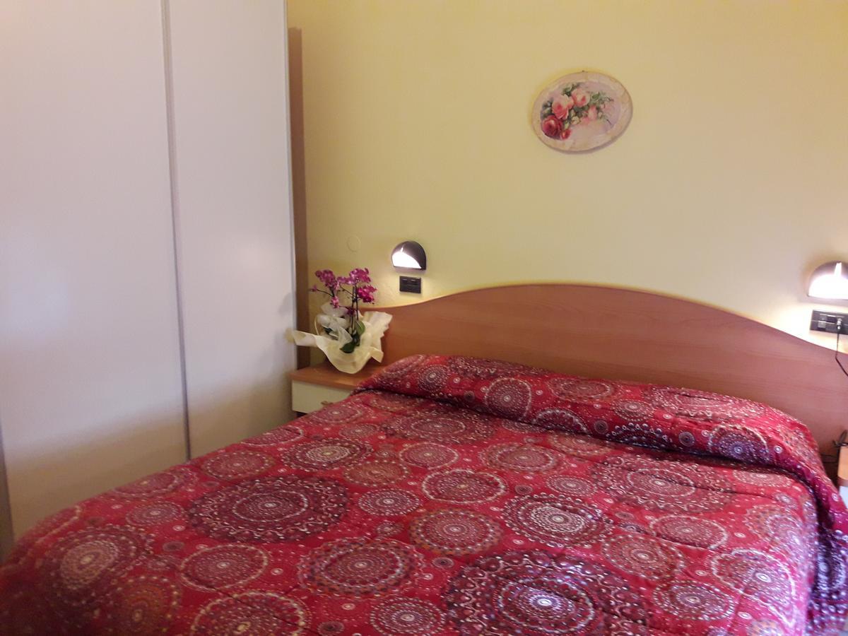 Hotel Villa Aurora Bellaria-Igea Marina Luaran gambar